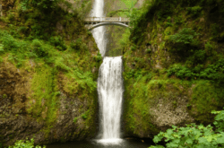 multnomah waterfalls