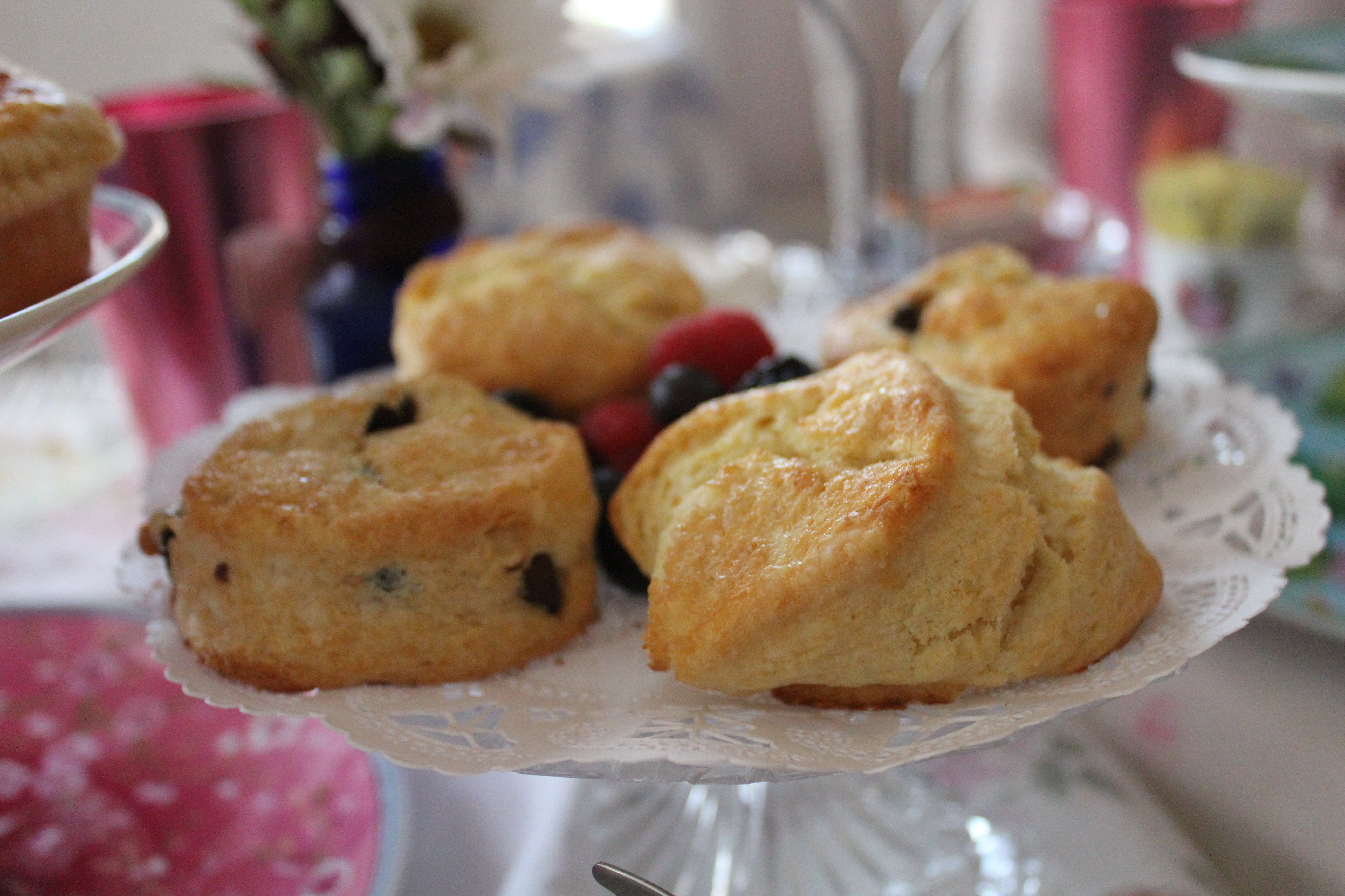Tray of scones, photo by Carrie Uffindell