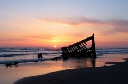 shipwreck oregon beach peter iredale near astoria
