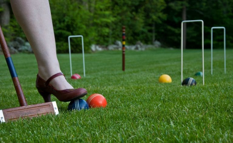 croquet on the lawn