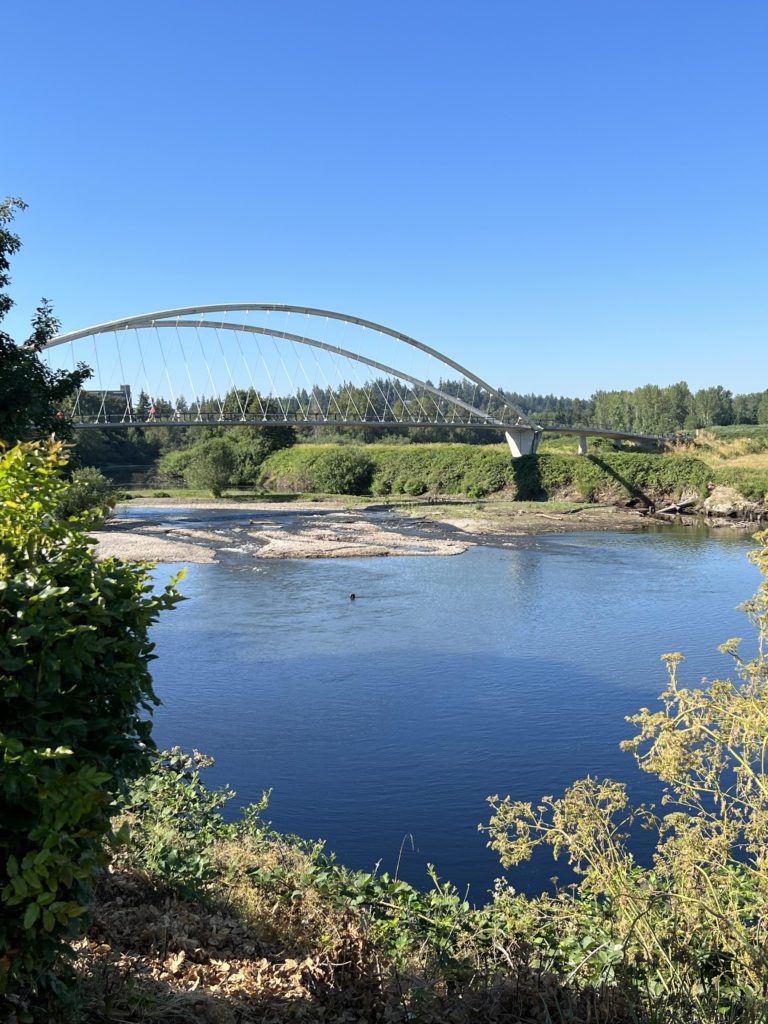 salem riverfront park bridge