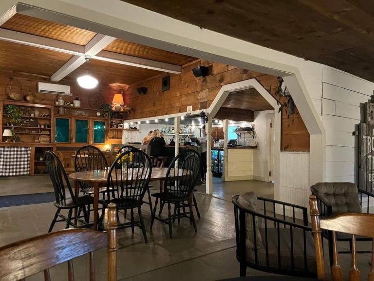 Trout Lake Hall in WA restaurant